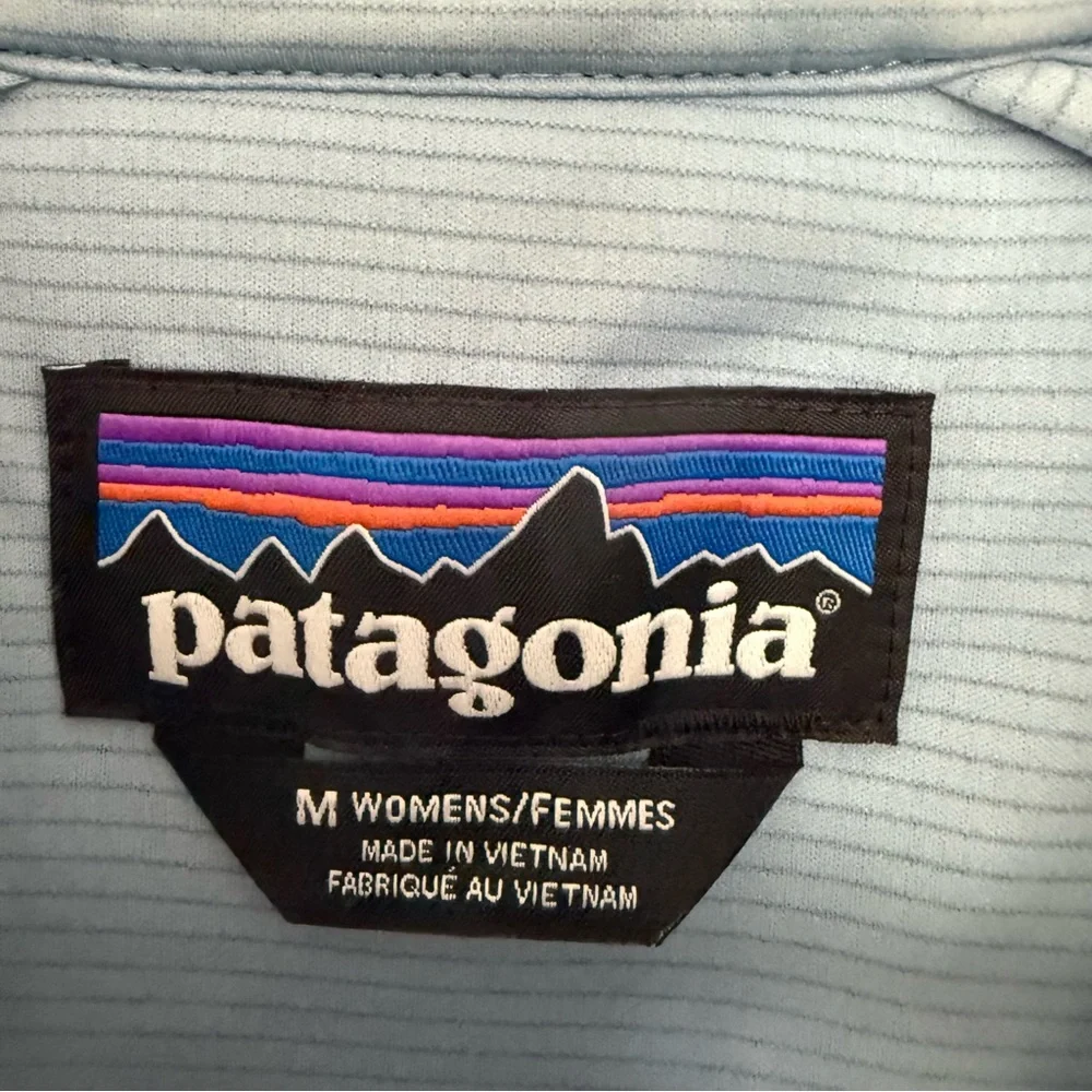 Patagonia Women’s Pack In Jacket Blue Two-Tone – Size Medium - Picture 3 of 4